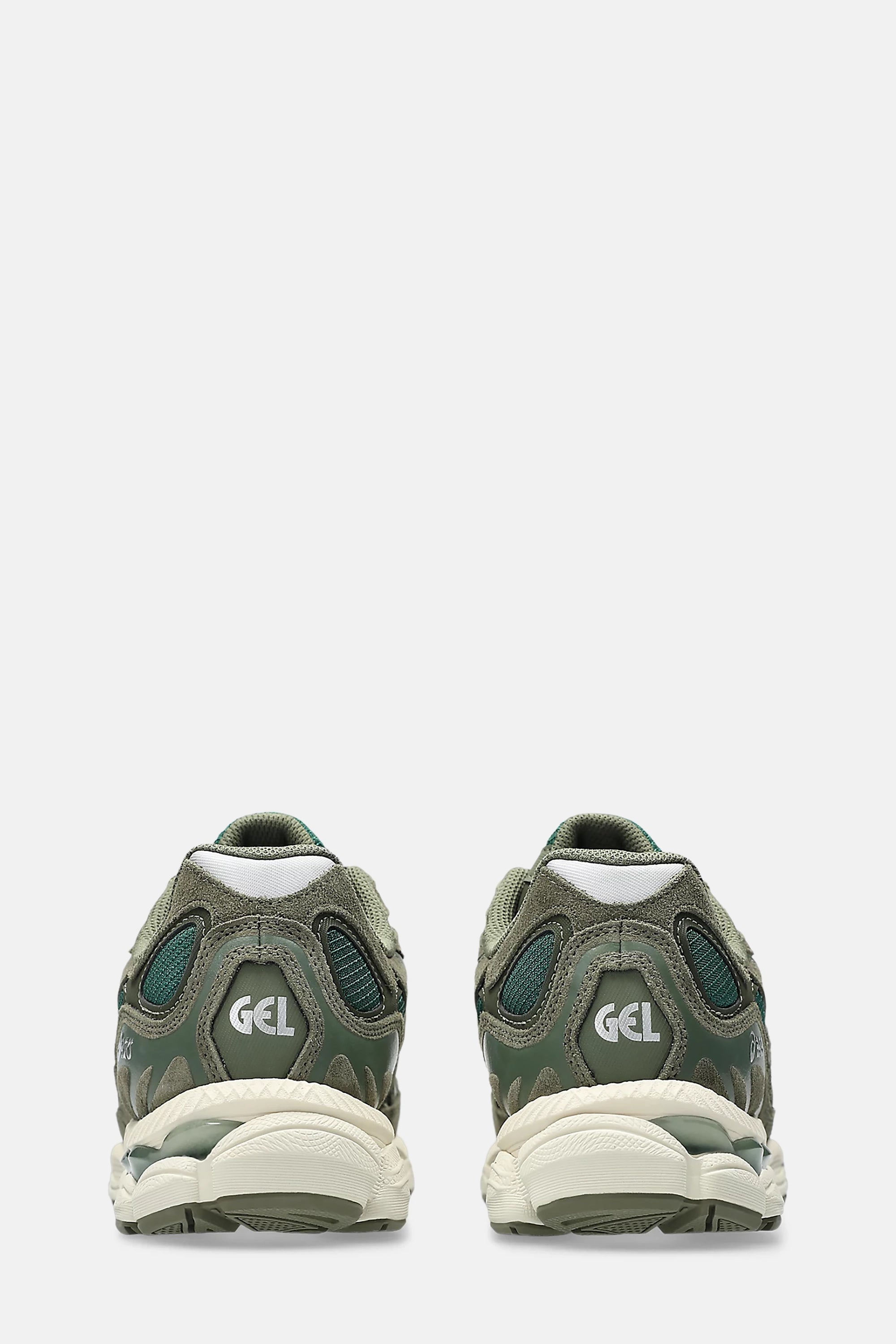 Grove and Olive Canvas Gel Nyc Vintage Tech