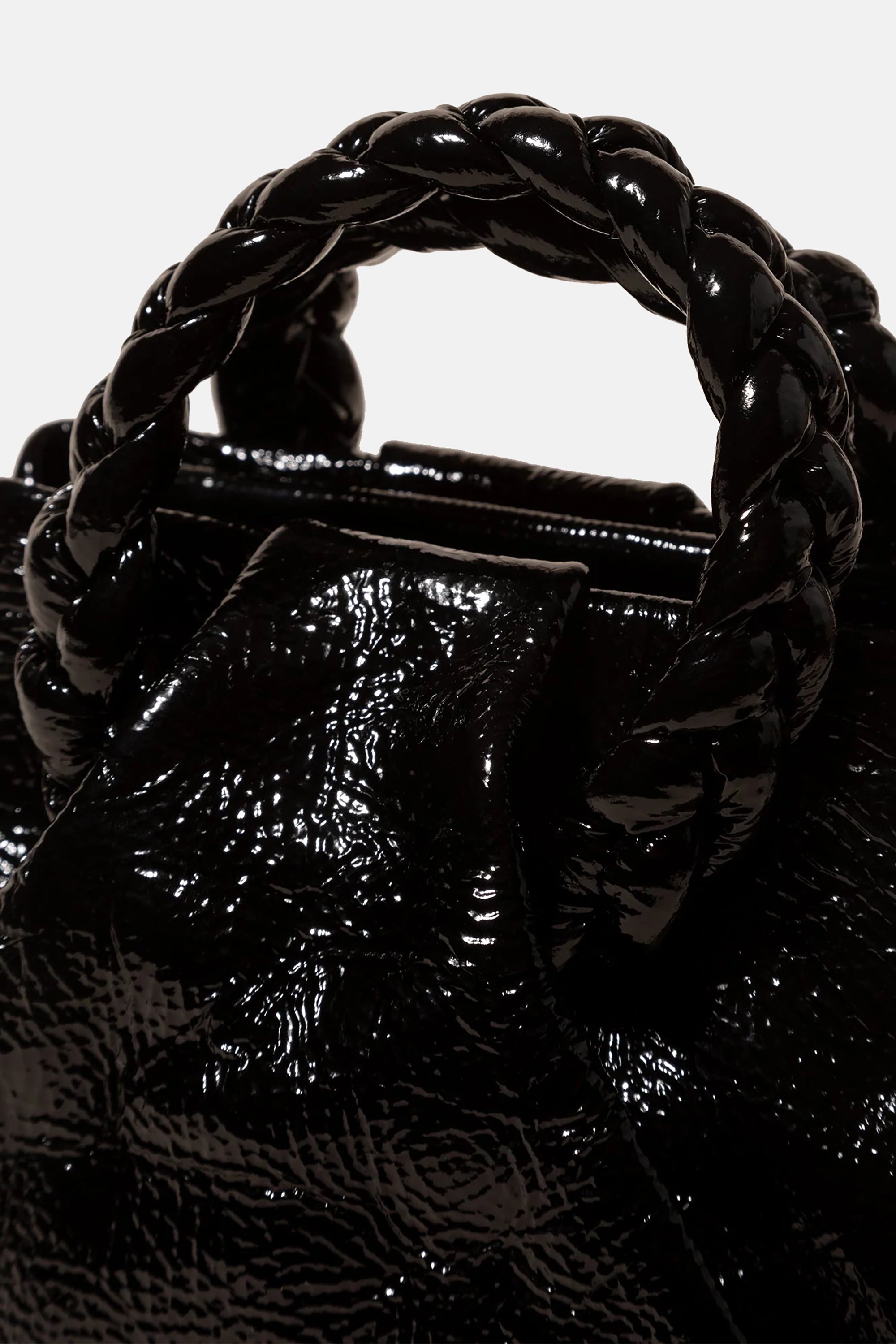 Black Crinkled Glossy Bombon