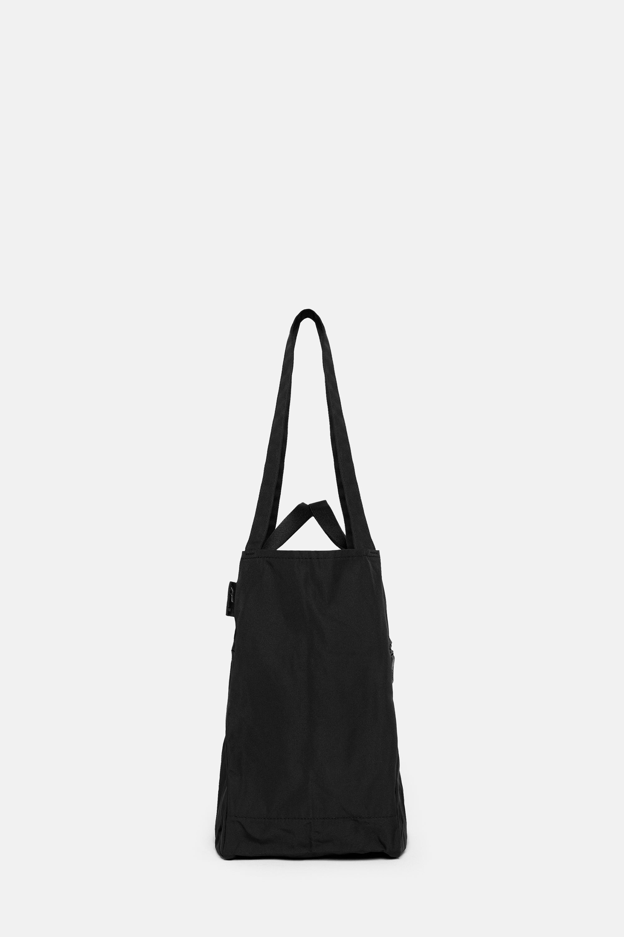 Medium Gabardine Zippy Tote