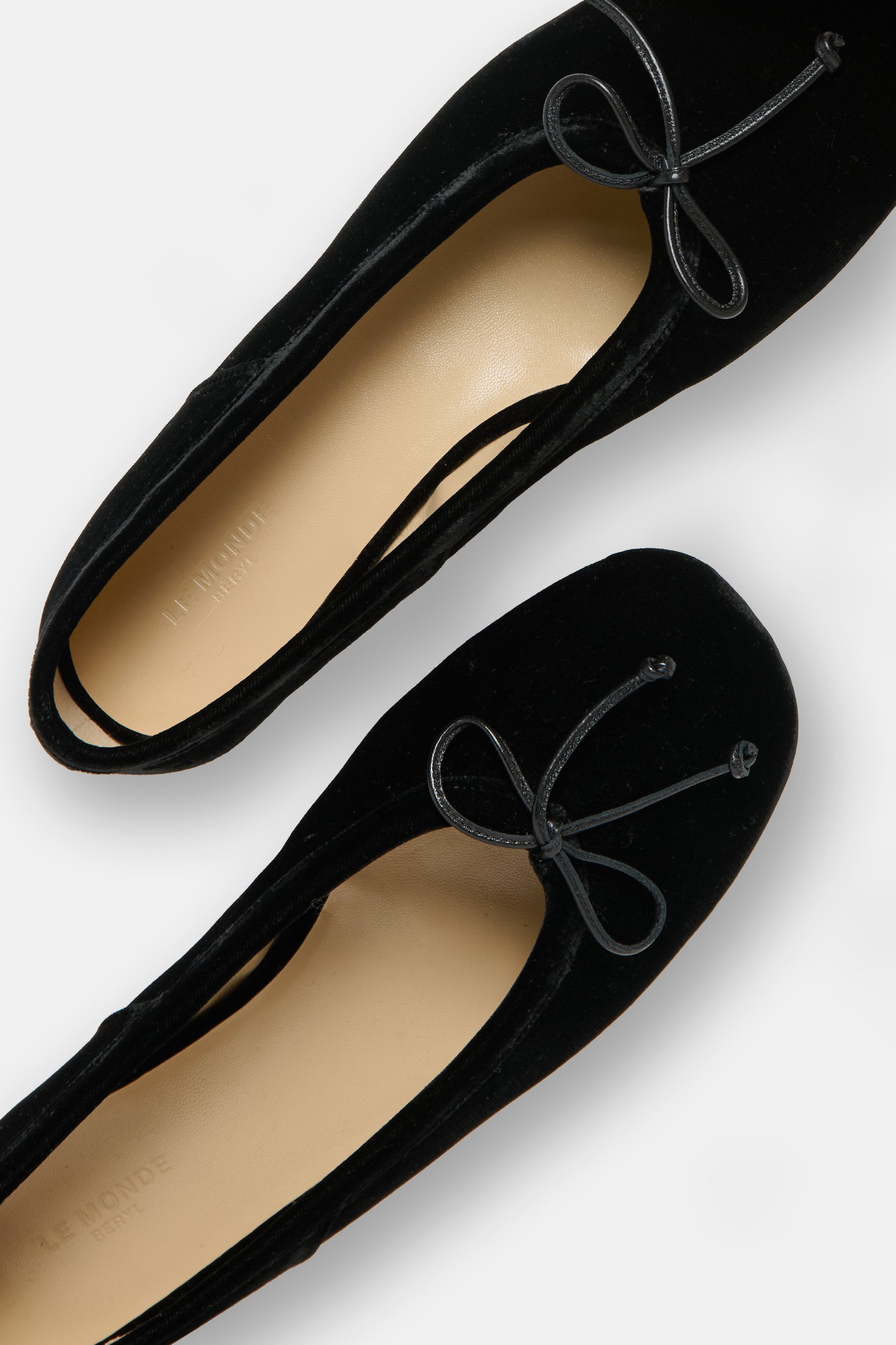 Black Mica Flat Velvet