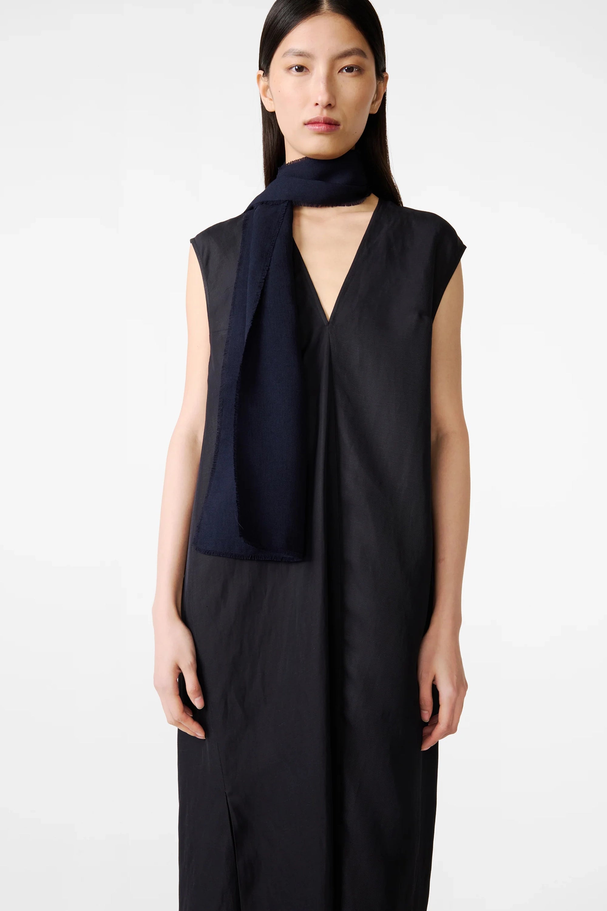 Darkest Navy Lise Linen Dress