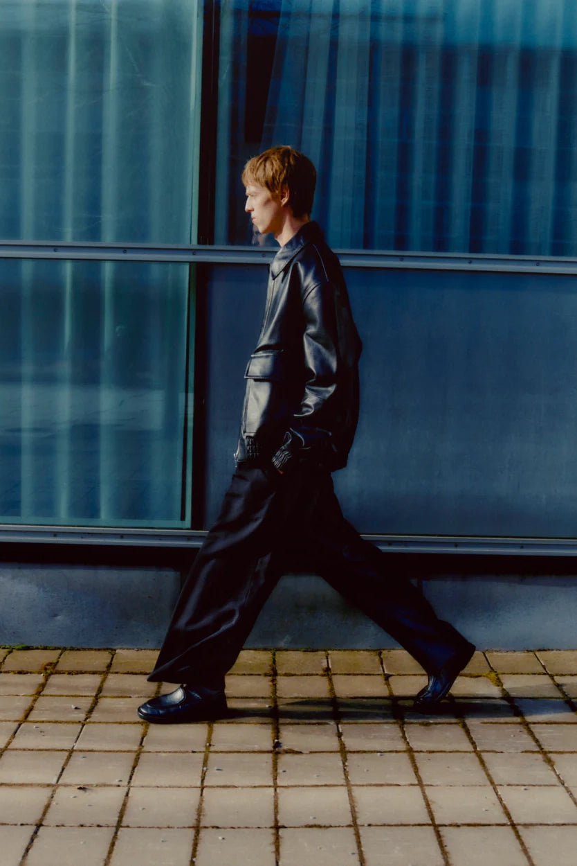 Black Line Double Pleat Volume Pant