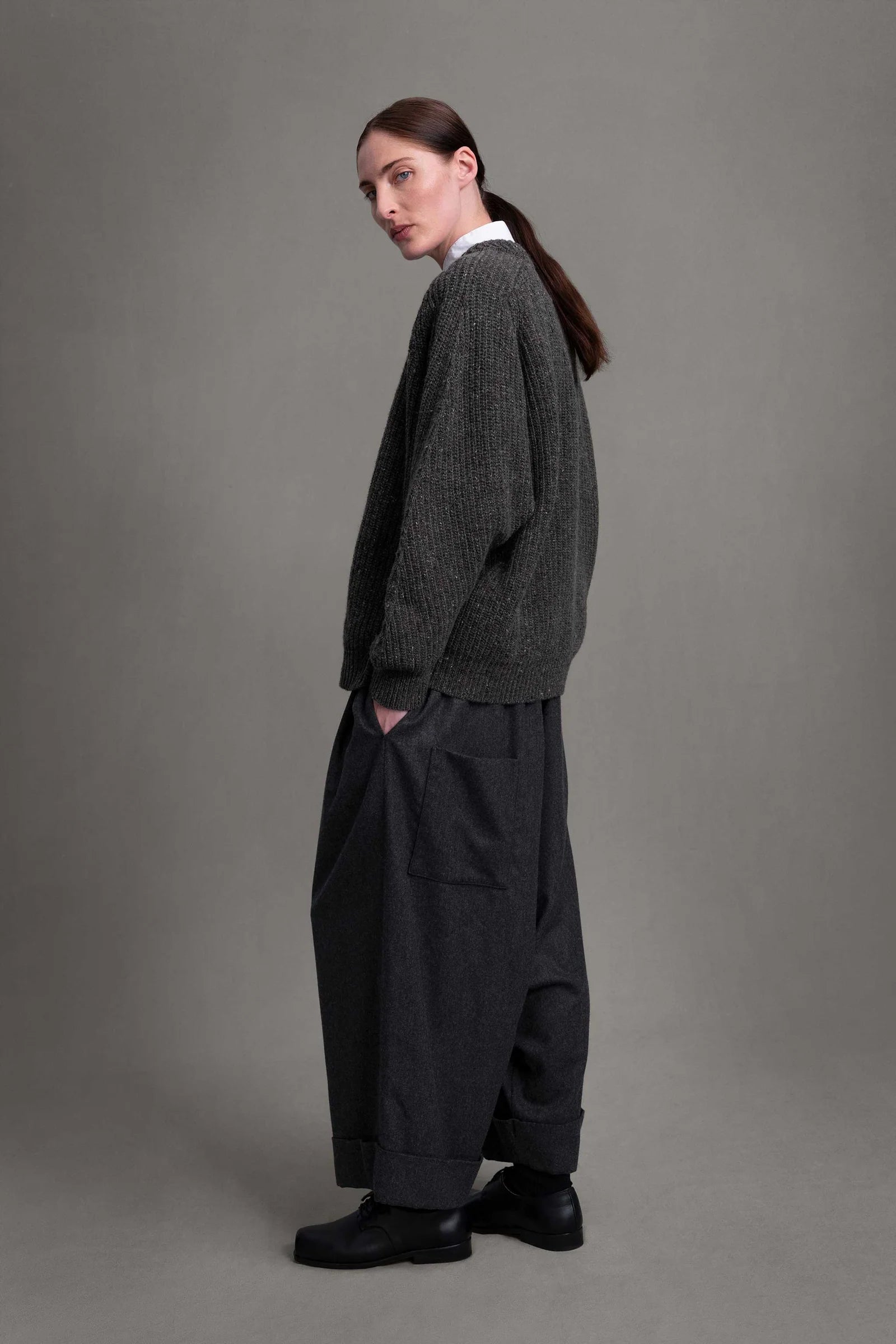 The Backer Trouser / Wool Cash Flannel Charcoal