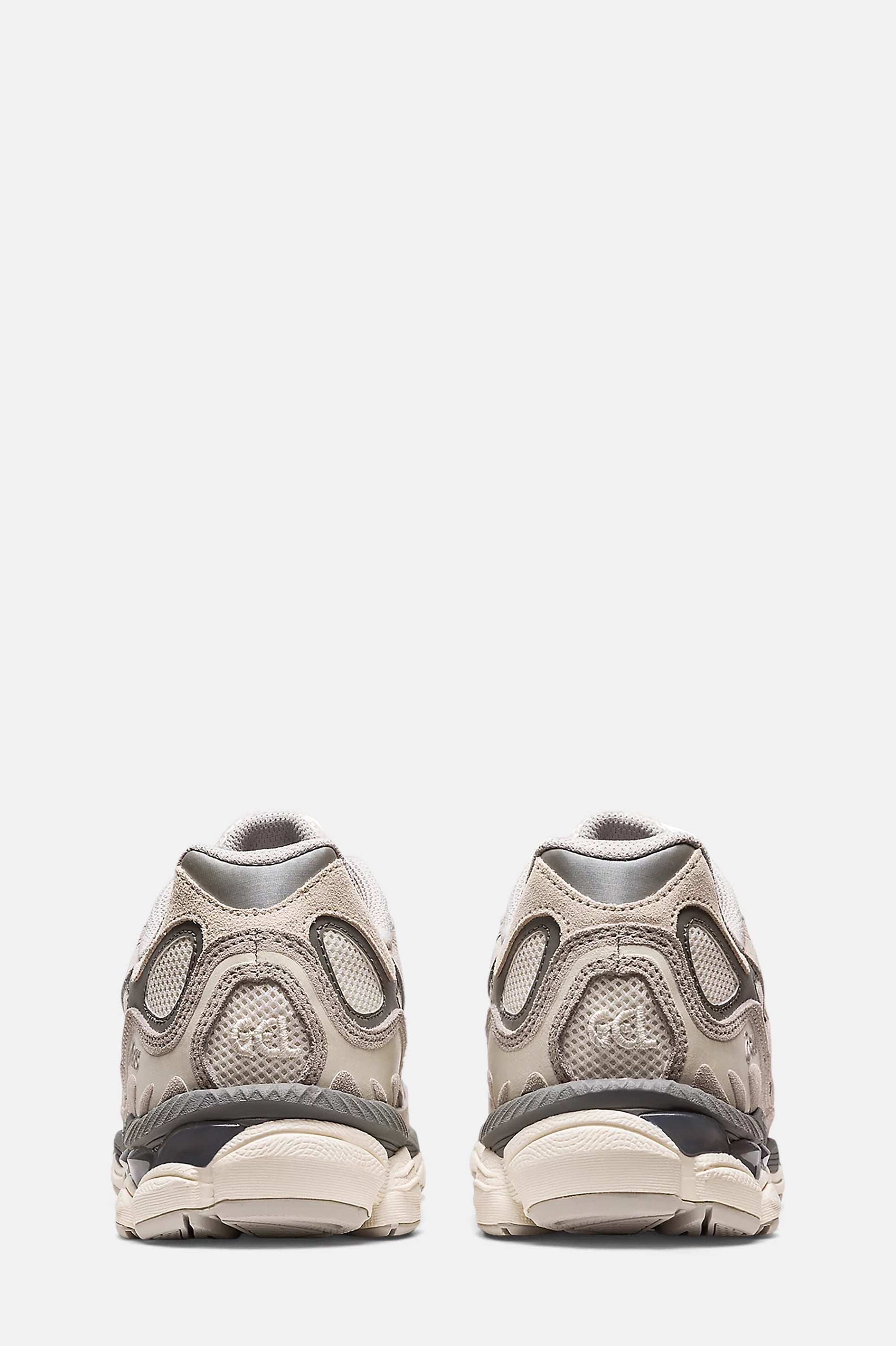 Cream Oyster Grey Gel Nyc