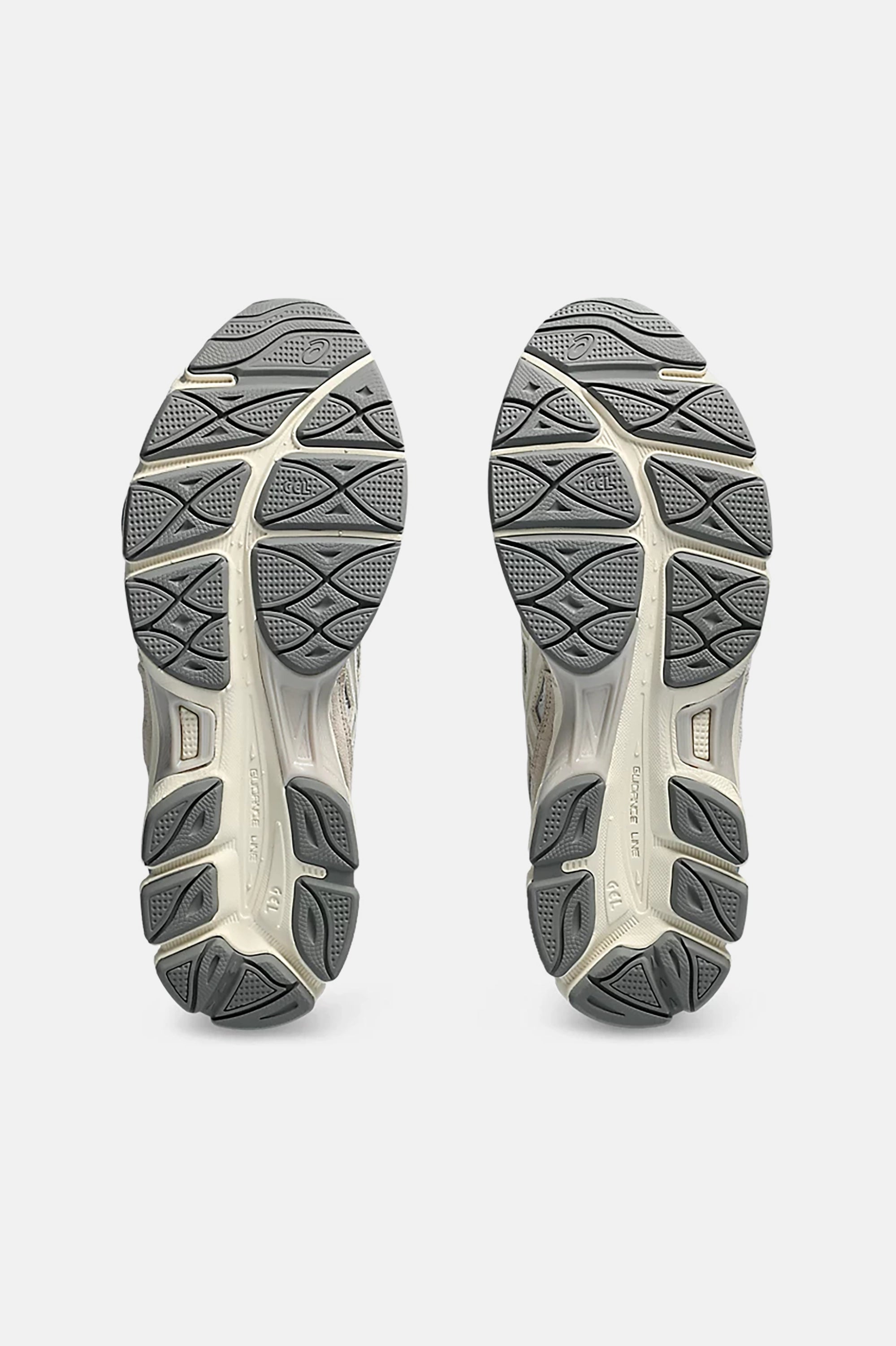 Smoke Grey Vintage Tech Gel NYC