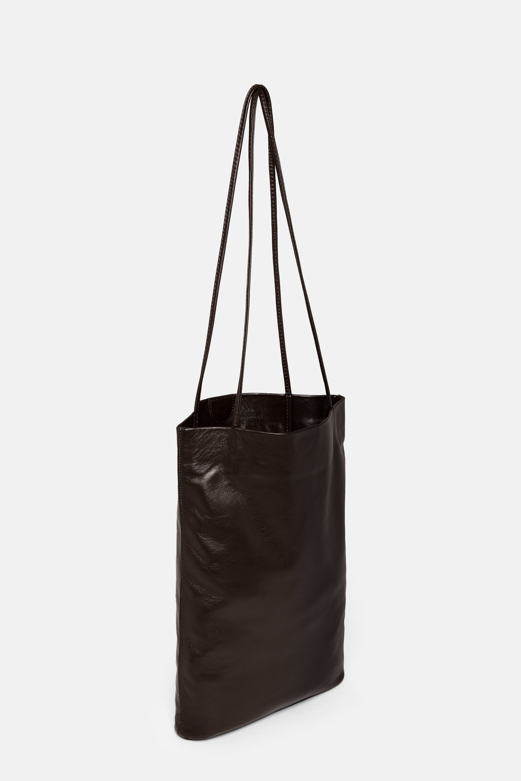 Braun Narrow Oval Tote