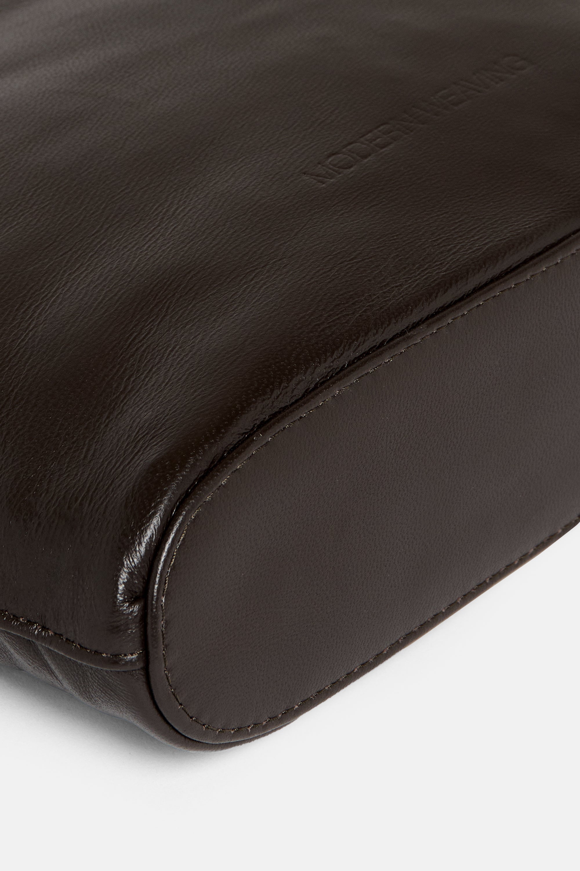 Braun Narrow Oval Tote