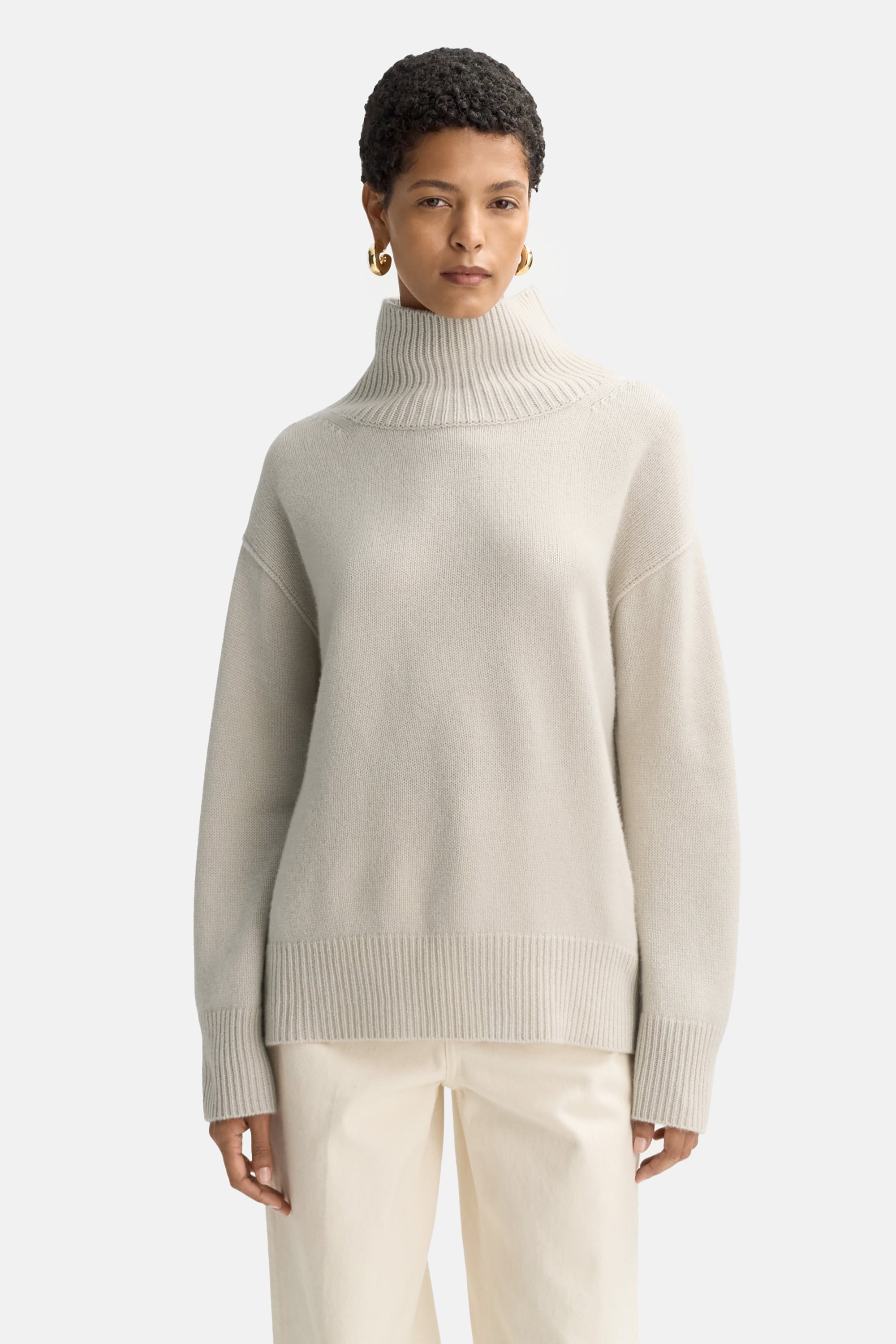 Chalk Boyfriend Turtleneck