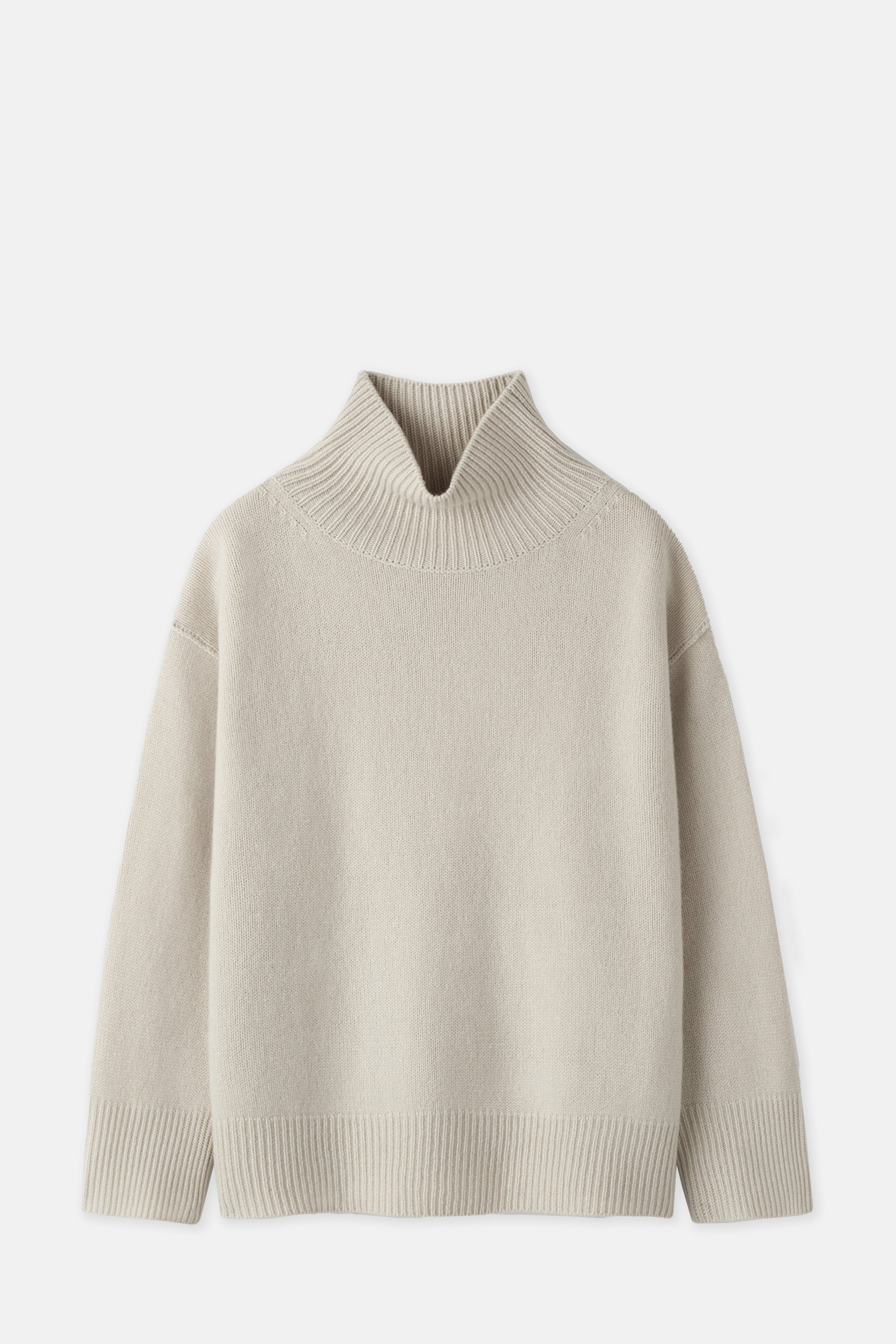 Chalk Boyfriend Turtleneck