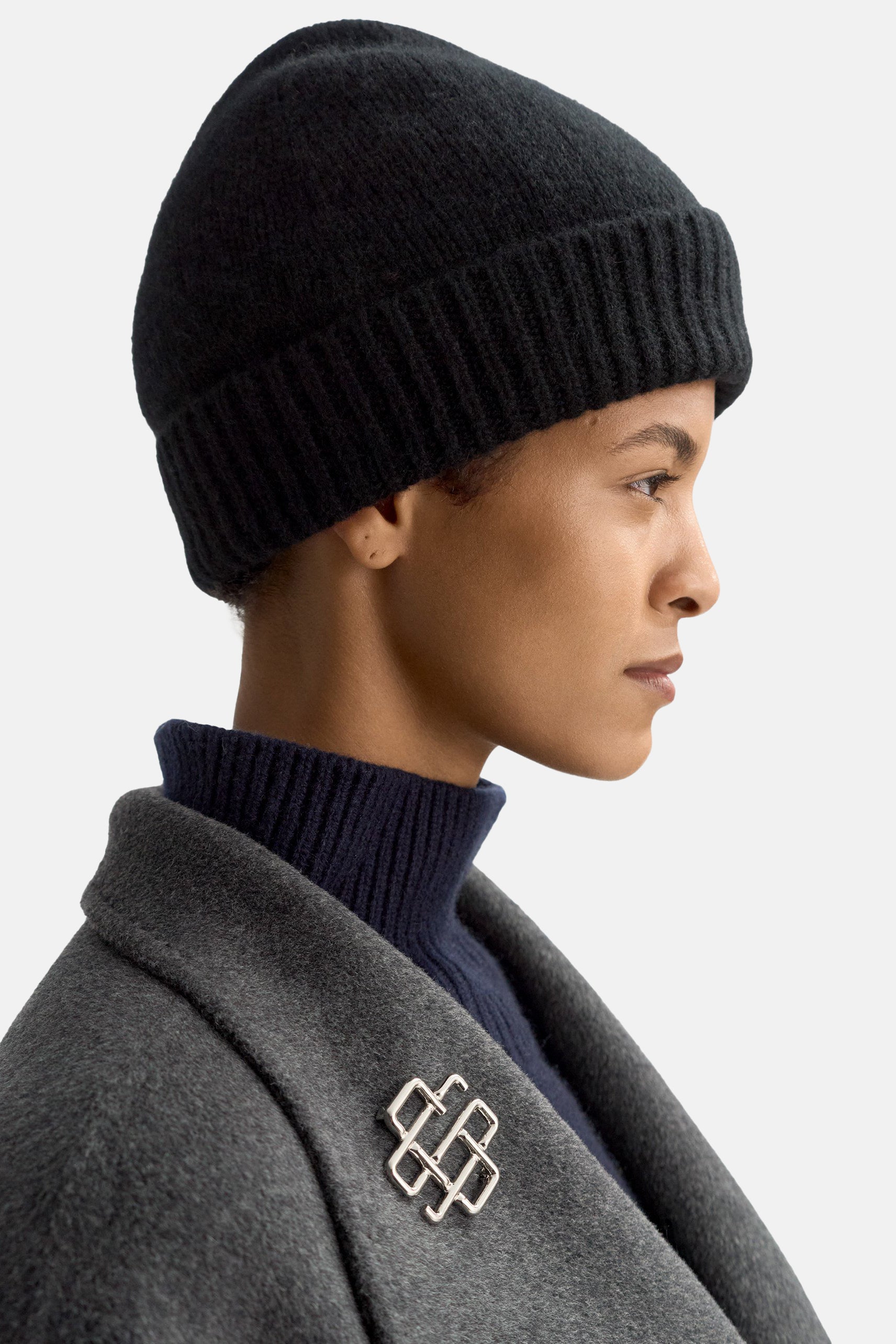 Black Chunky Beanie