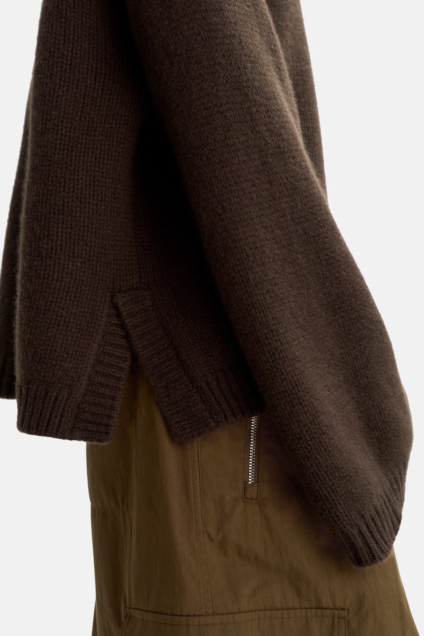 Mocha Chunky Crewneck