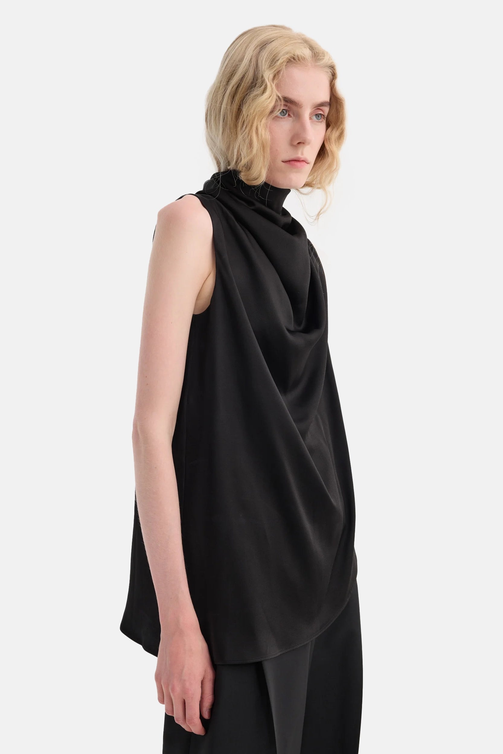 Sleeveless Drapped Satin Top