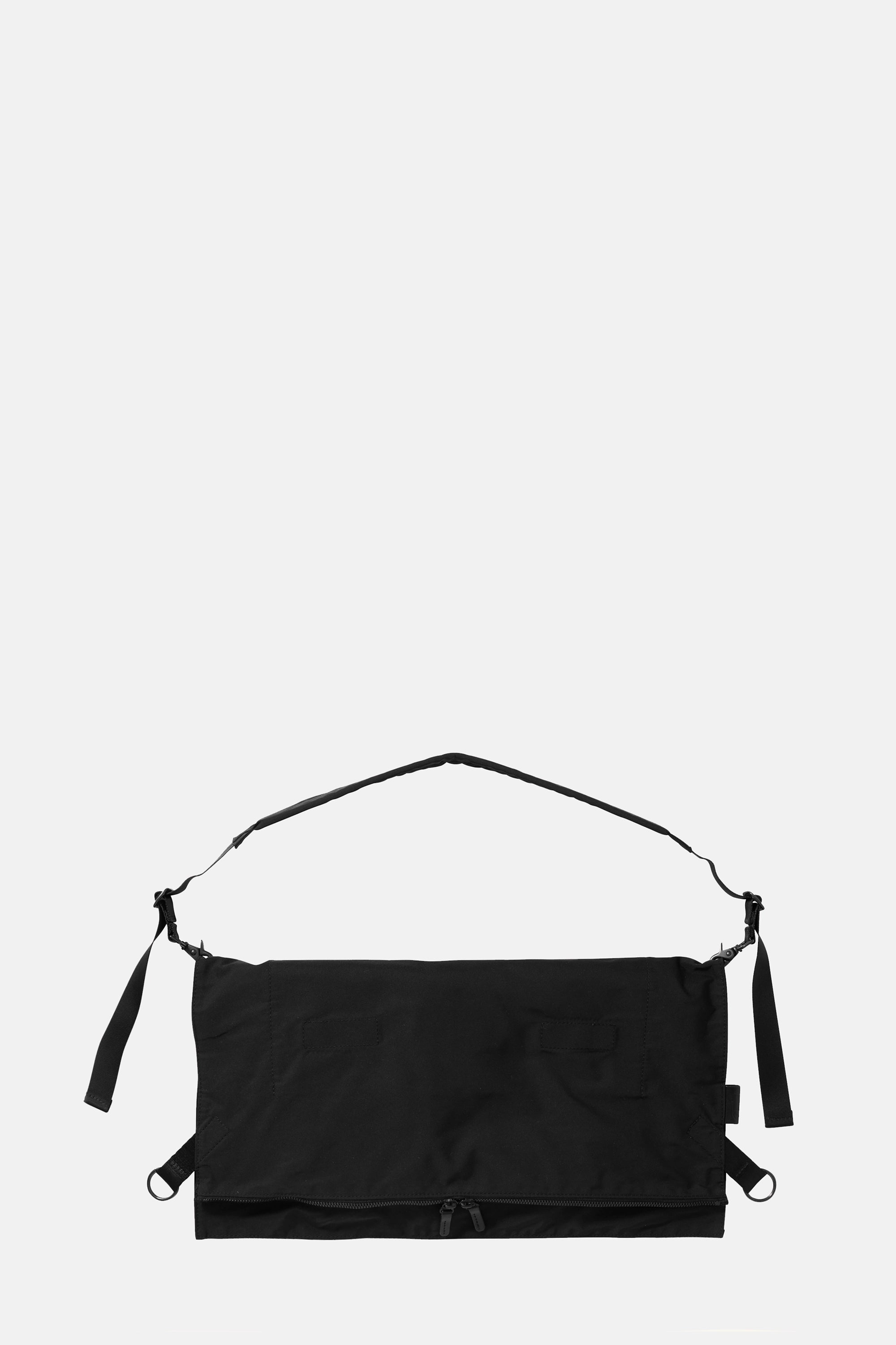 Black Gabardine Flat Shoulder M
