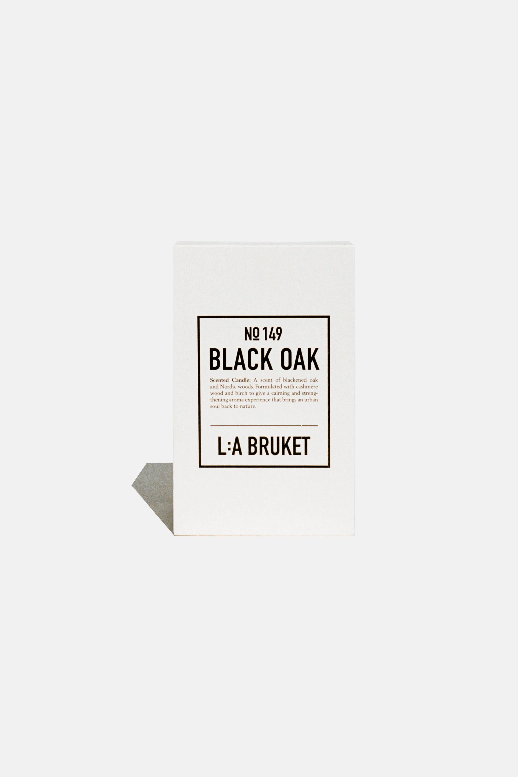 149 Scented Candle Black Oak