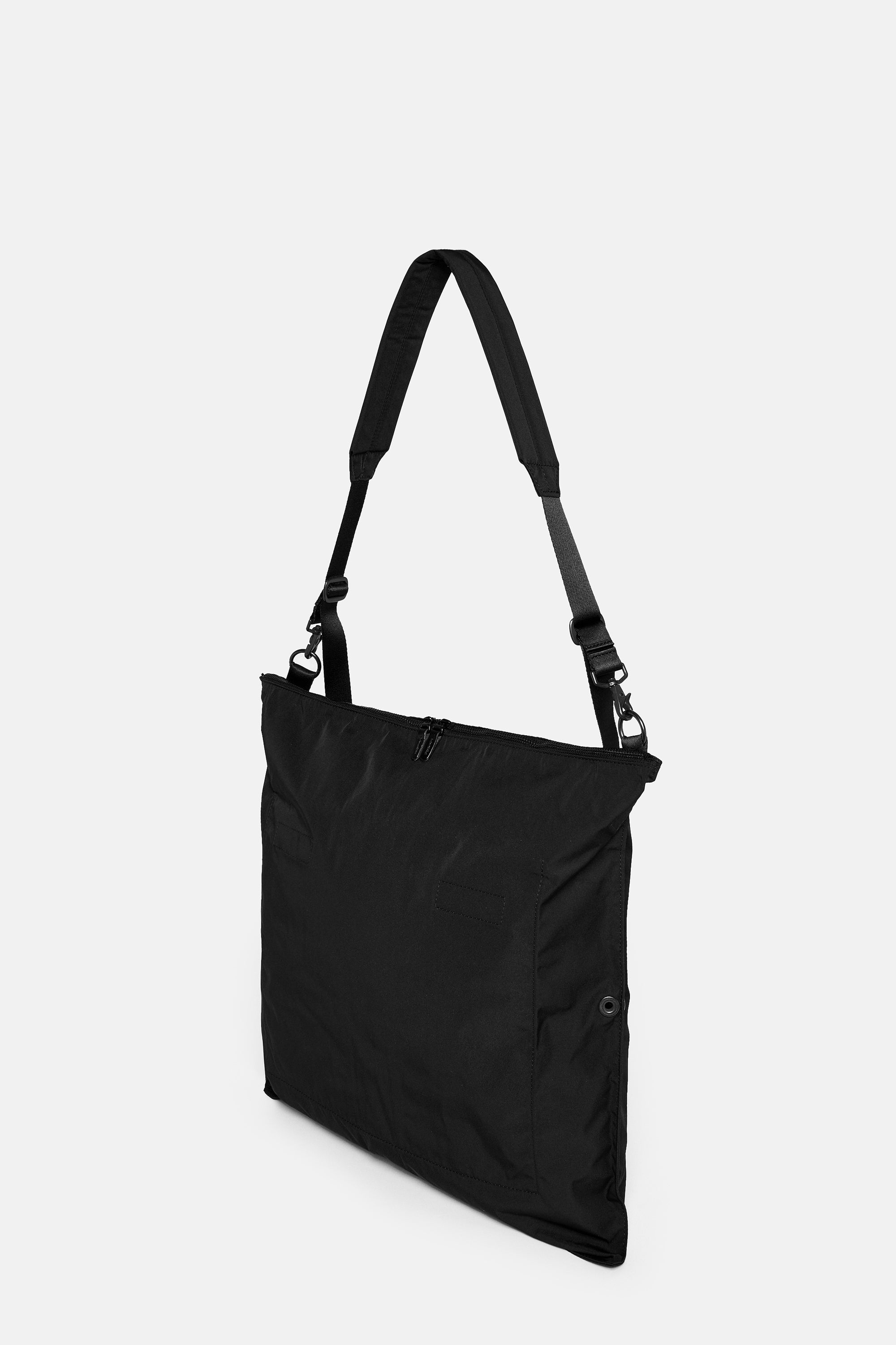 Black Gabardine Flat Shoulder M
