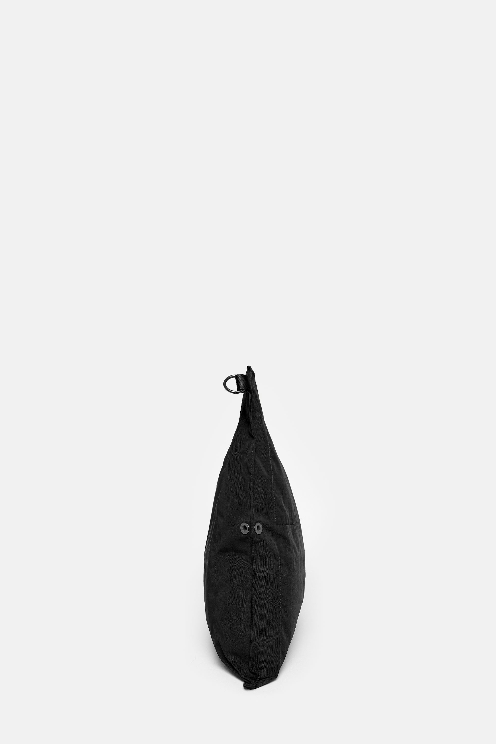 Black Gabardine Flat Shoulder M