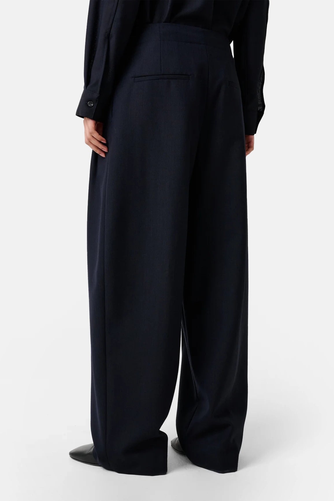 Darkest Navy Lira Double Pleat Pant