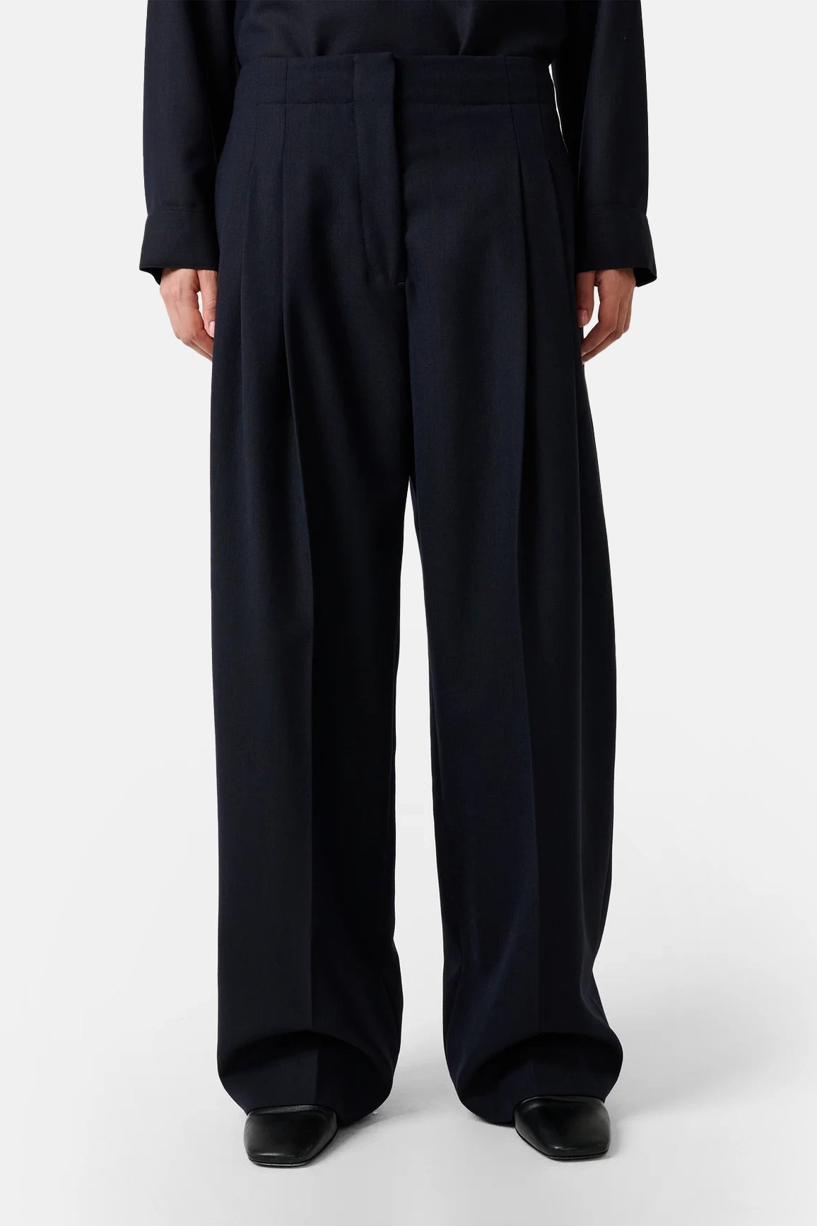 Darkest Navy Lira Double Pleat Pant