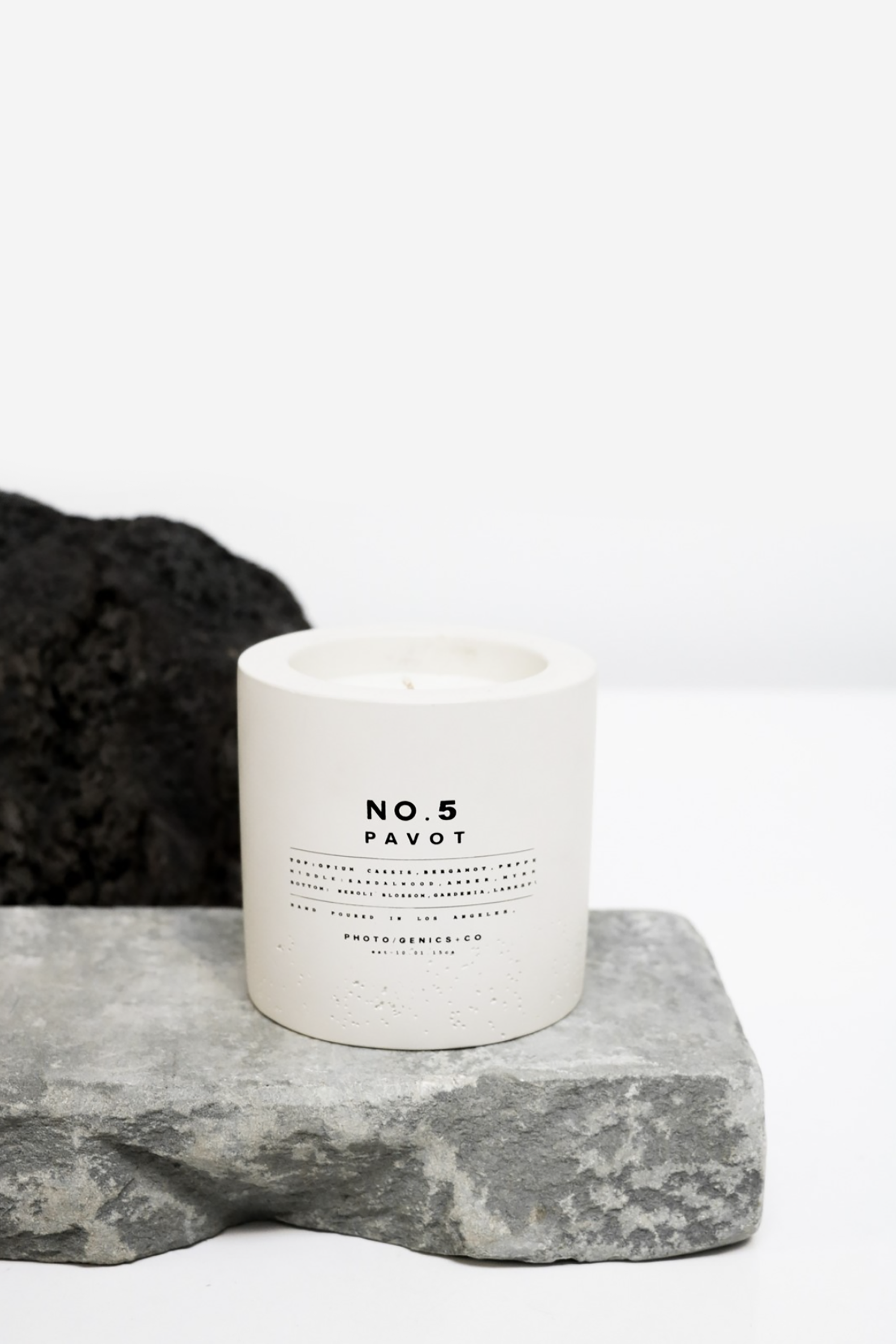 Pavot Concrete Candles