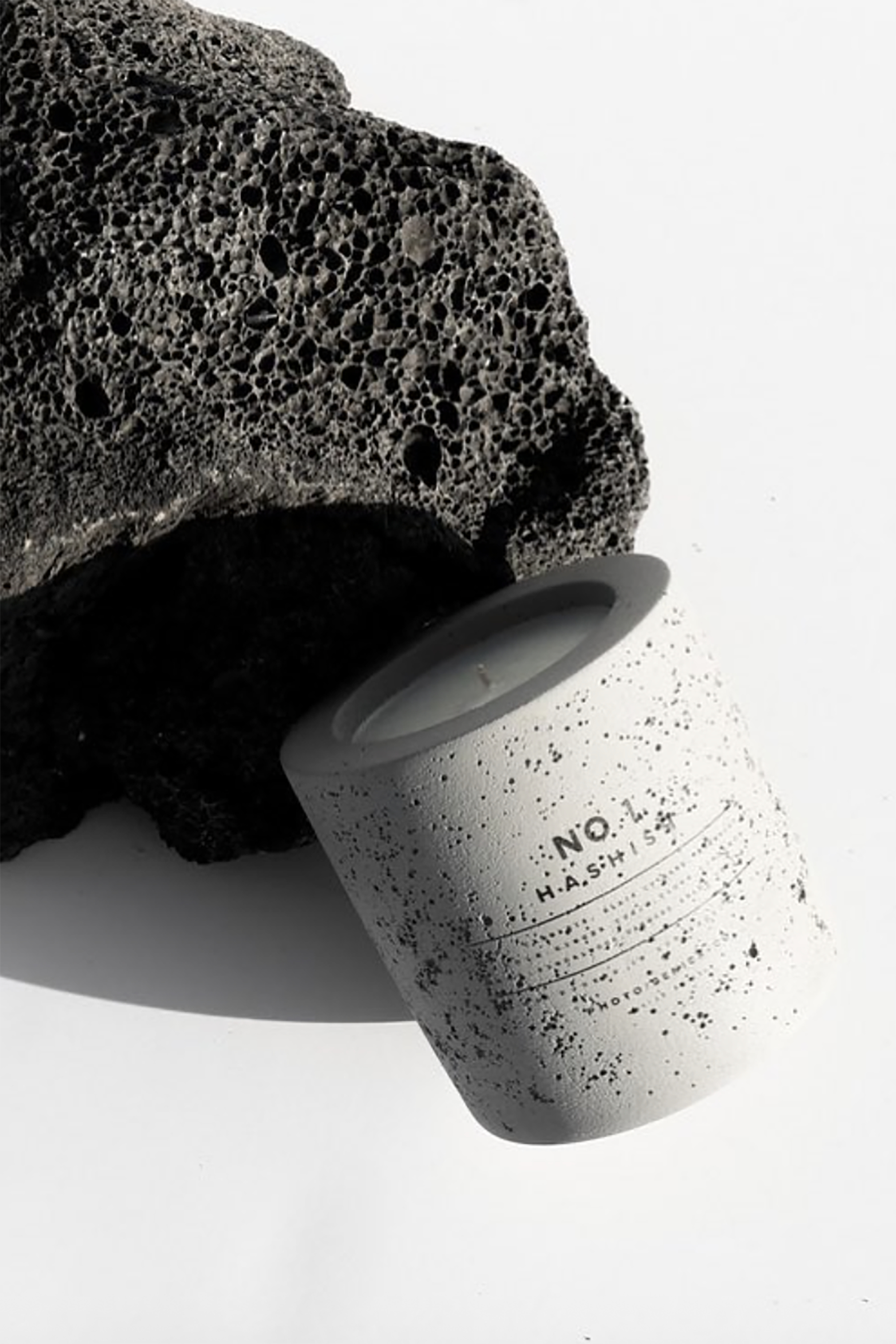 Hashish Concrete Candles