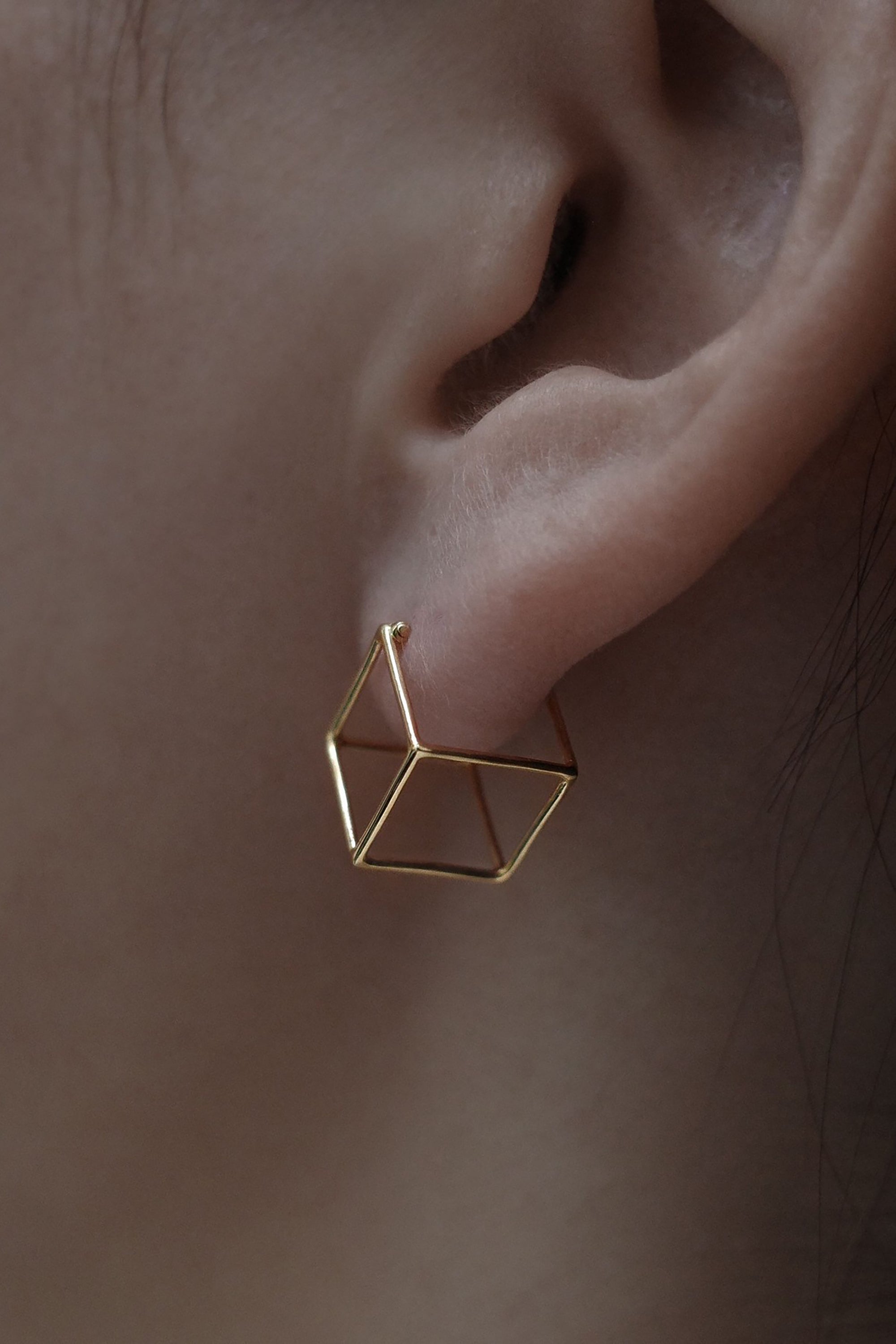 Gold 3D Square Earring 10