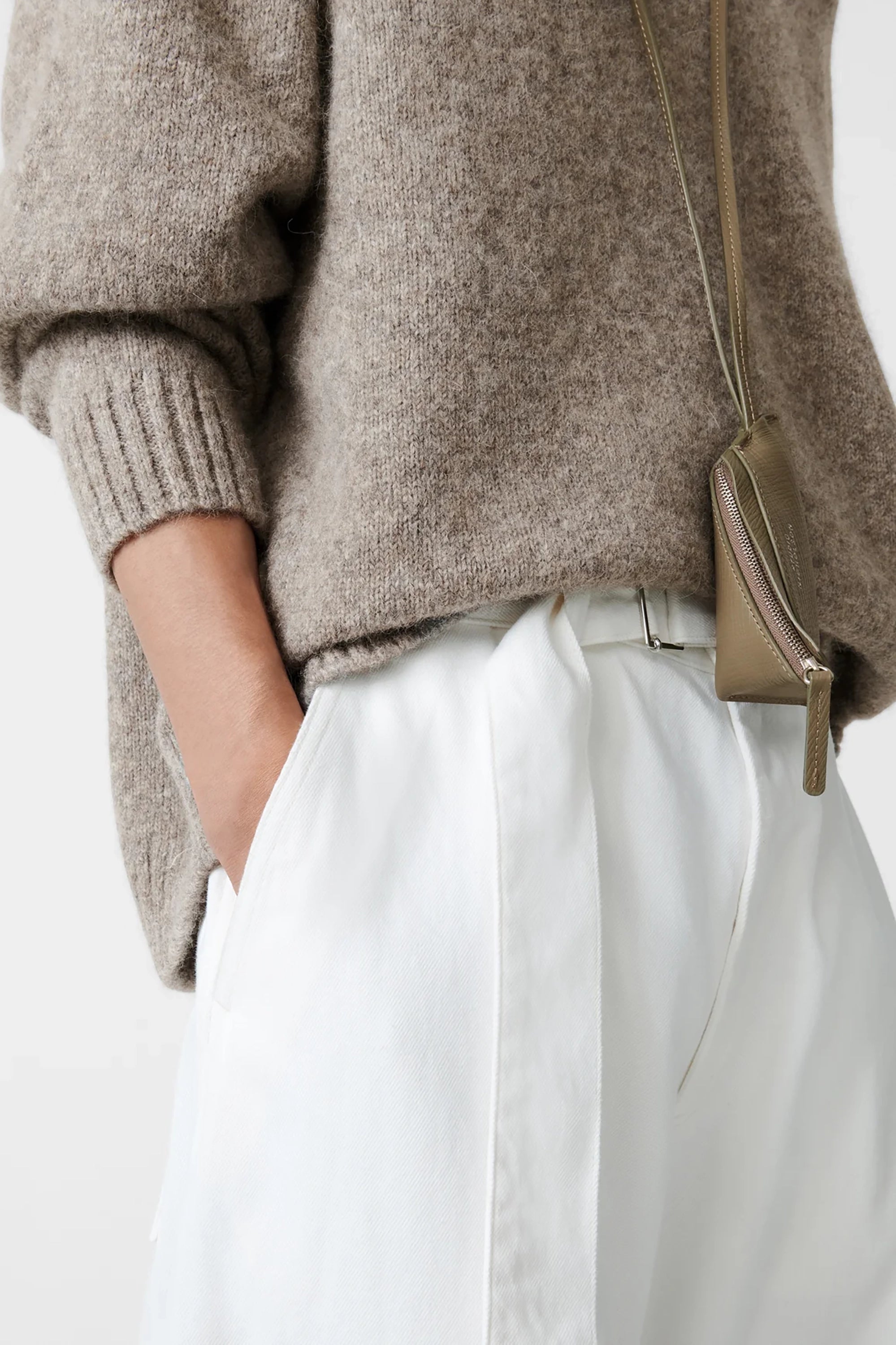 Elephant Pouch Pochi Leather Bag