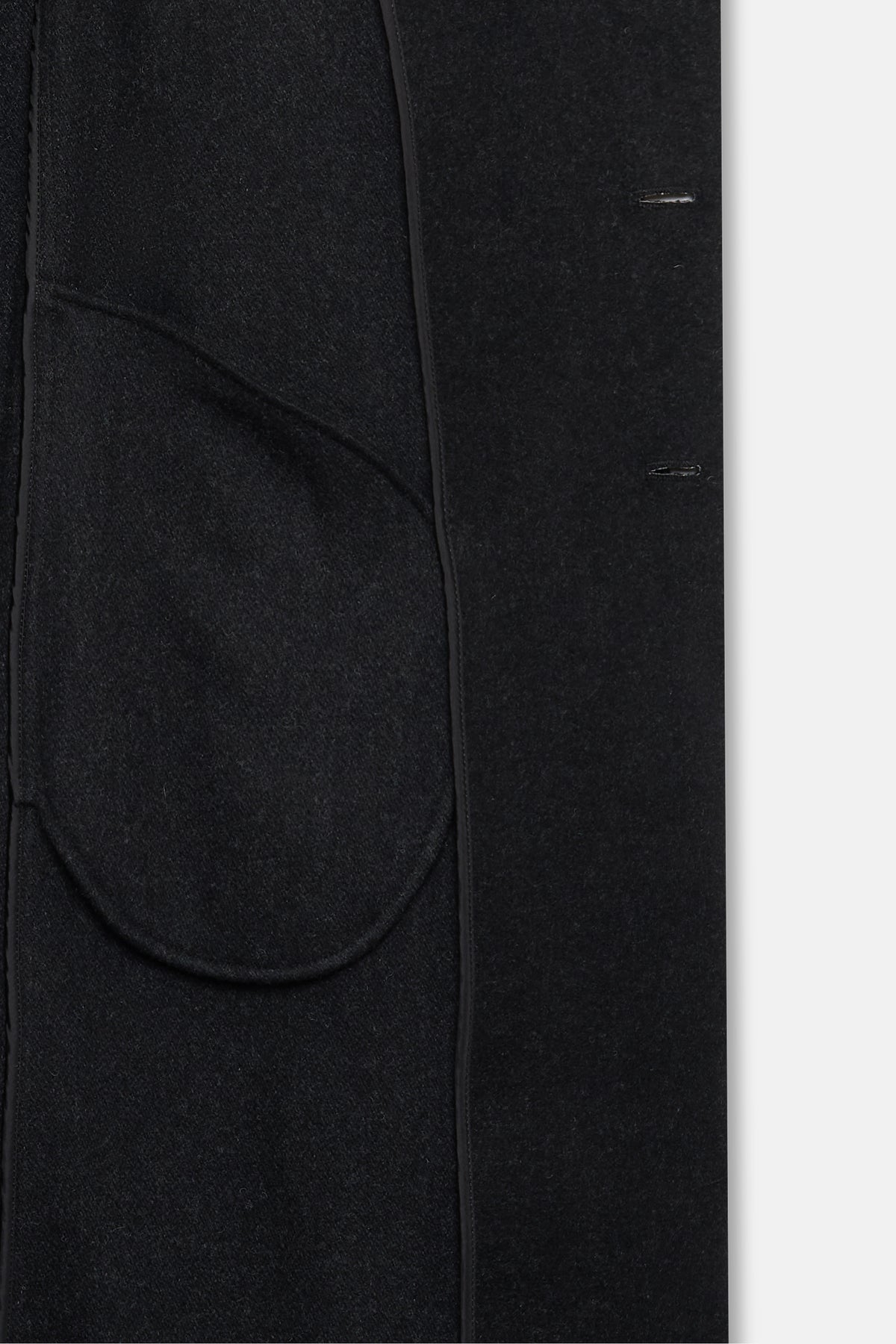 Carbon Aldor Coat