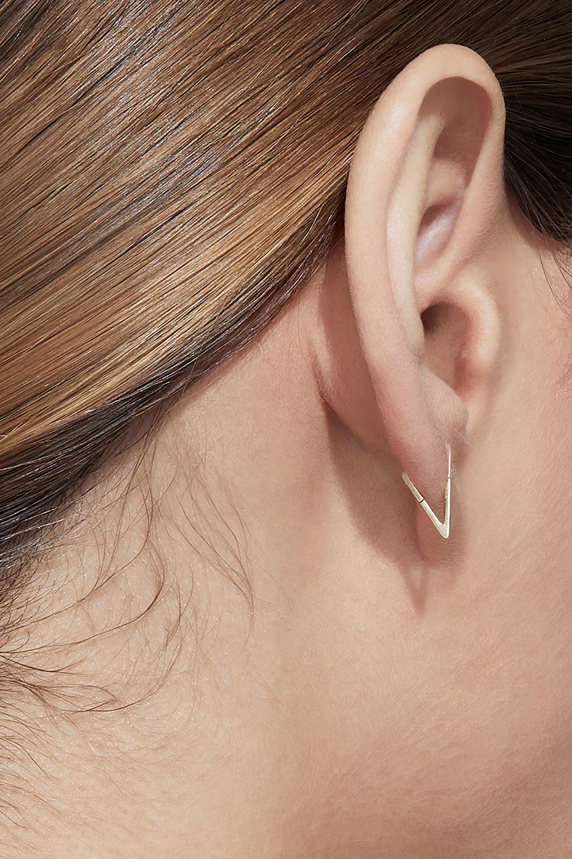 Gold Form Earring 10(03)