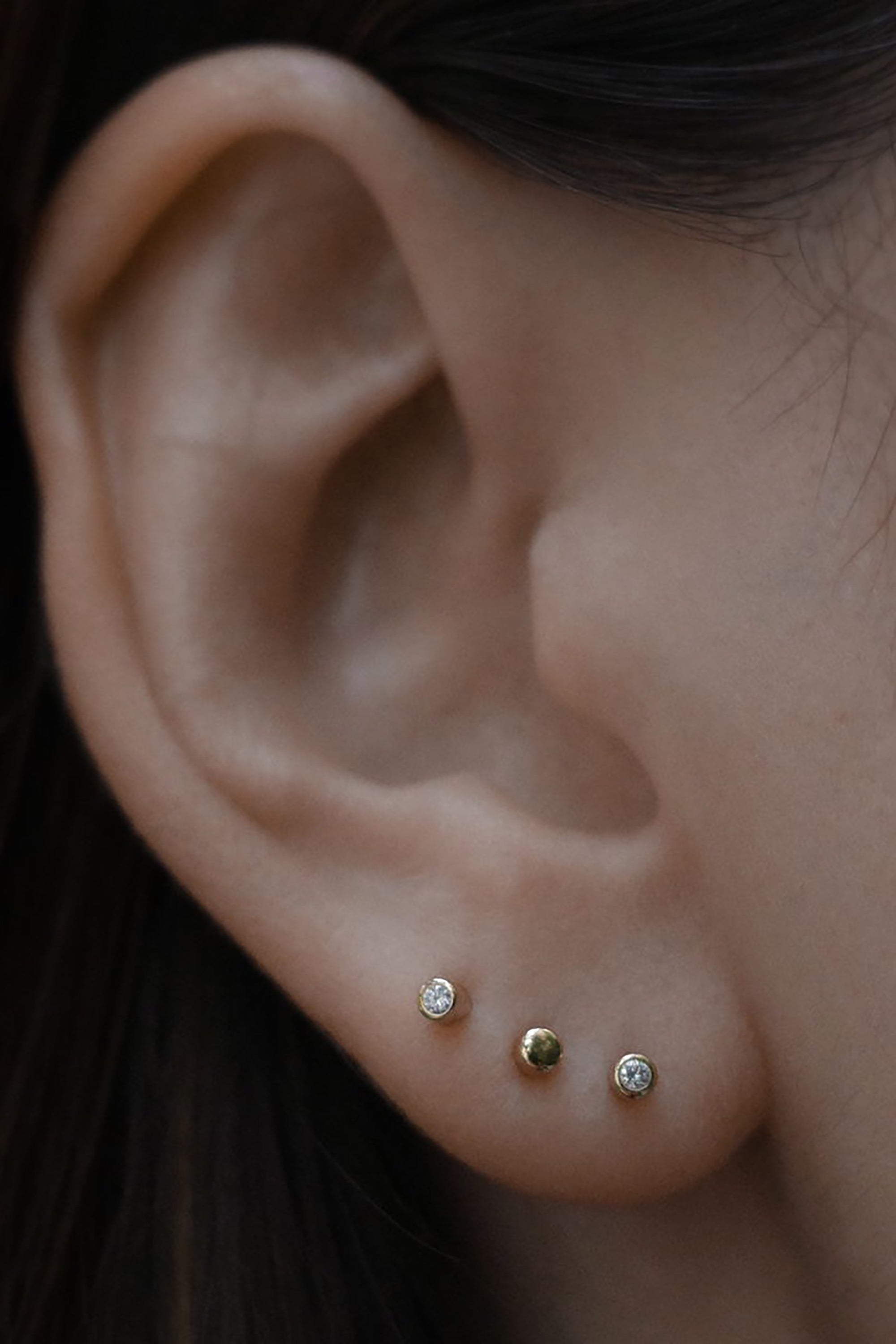 Diamond Twist Pin Earring 01