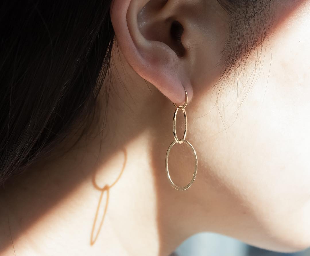 Gold Form Earring 10(01)