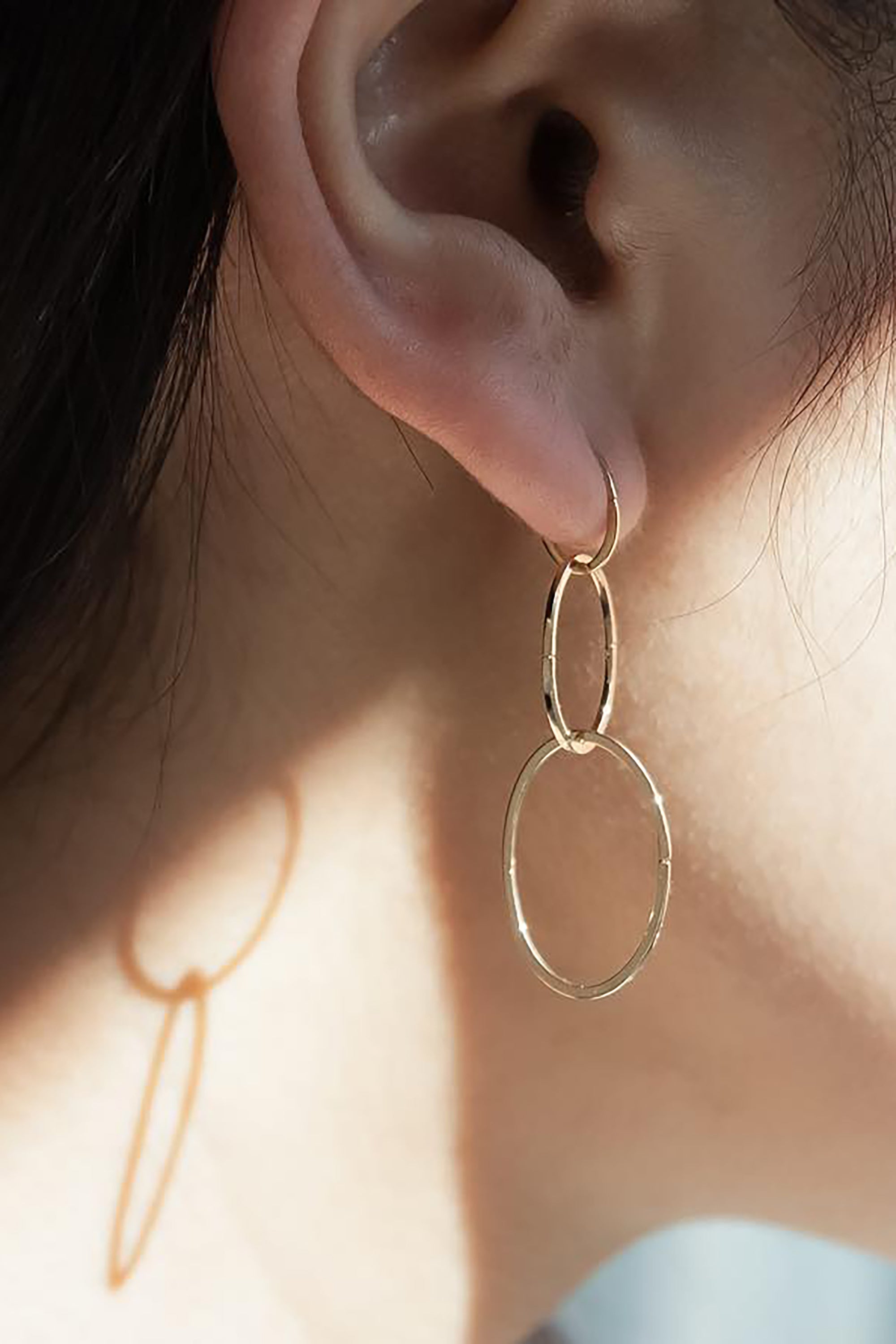Gold Form Earring 15(01)