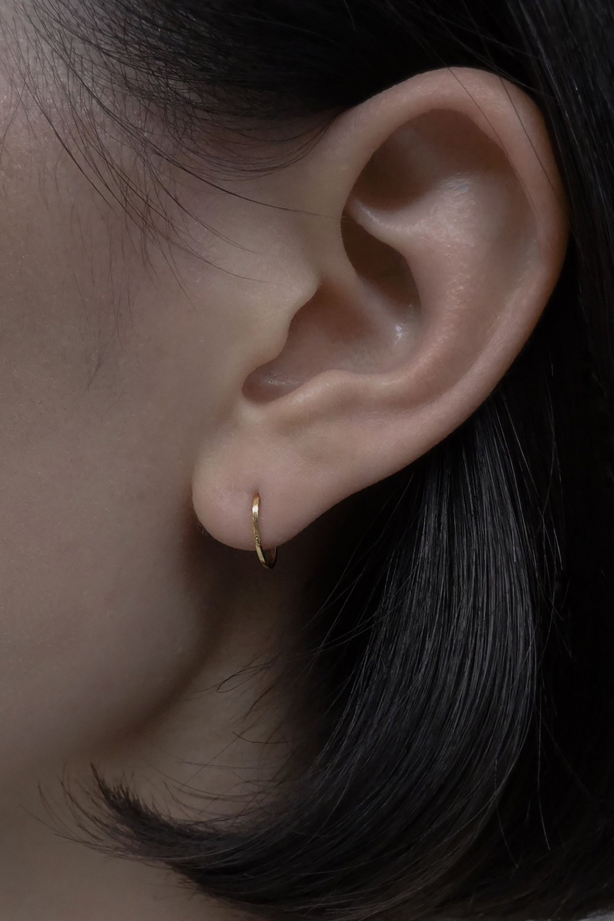 Gold Form Earring 10(01)
