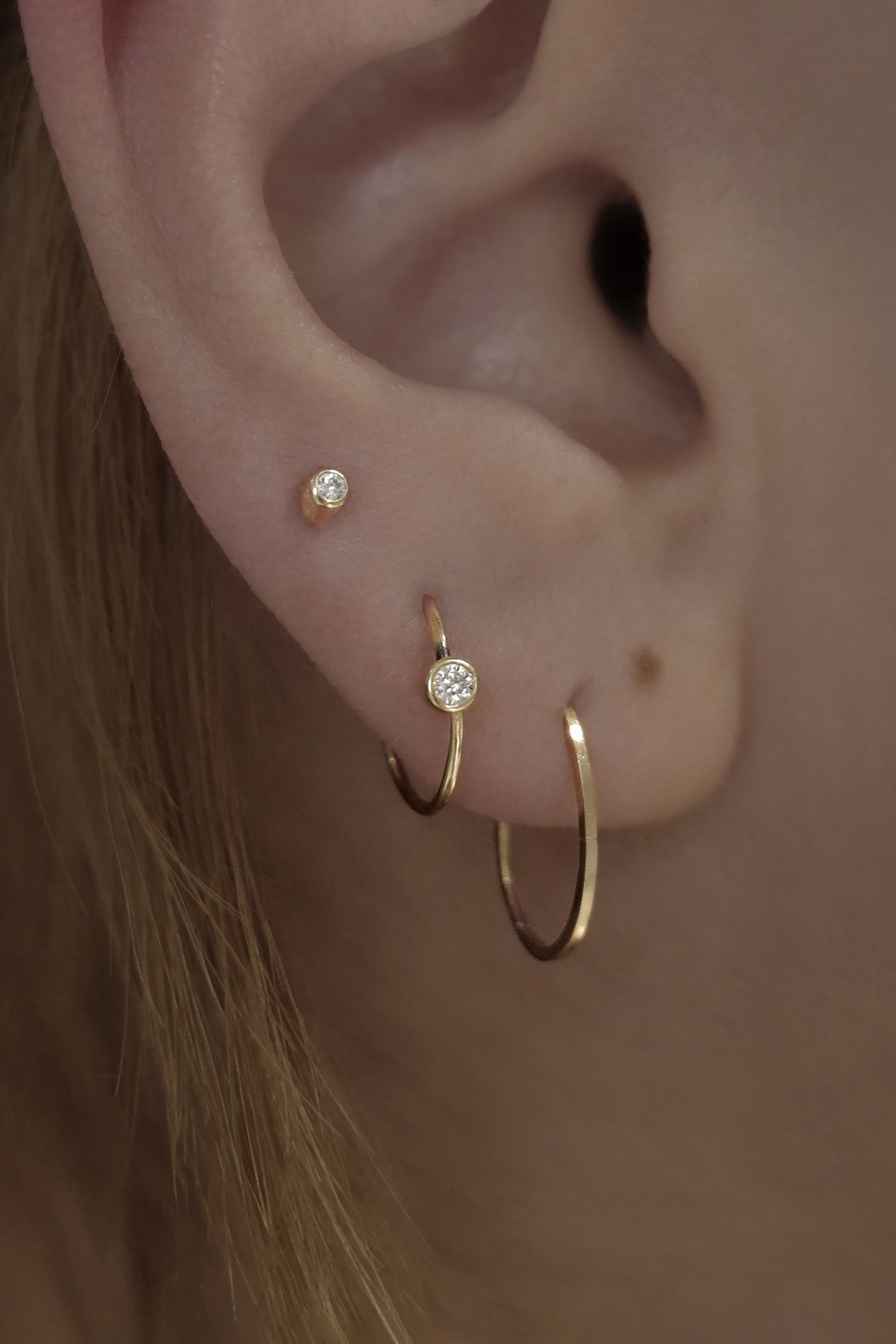 Diamond Twist Pin Earring 01