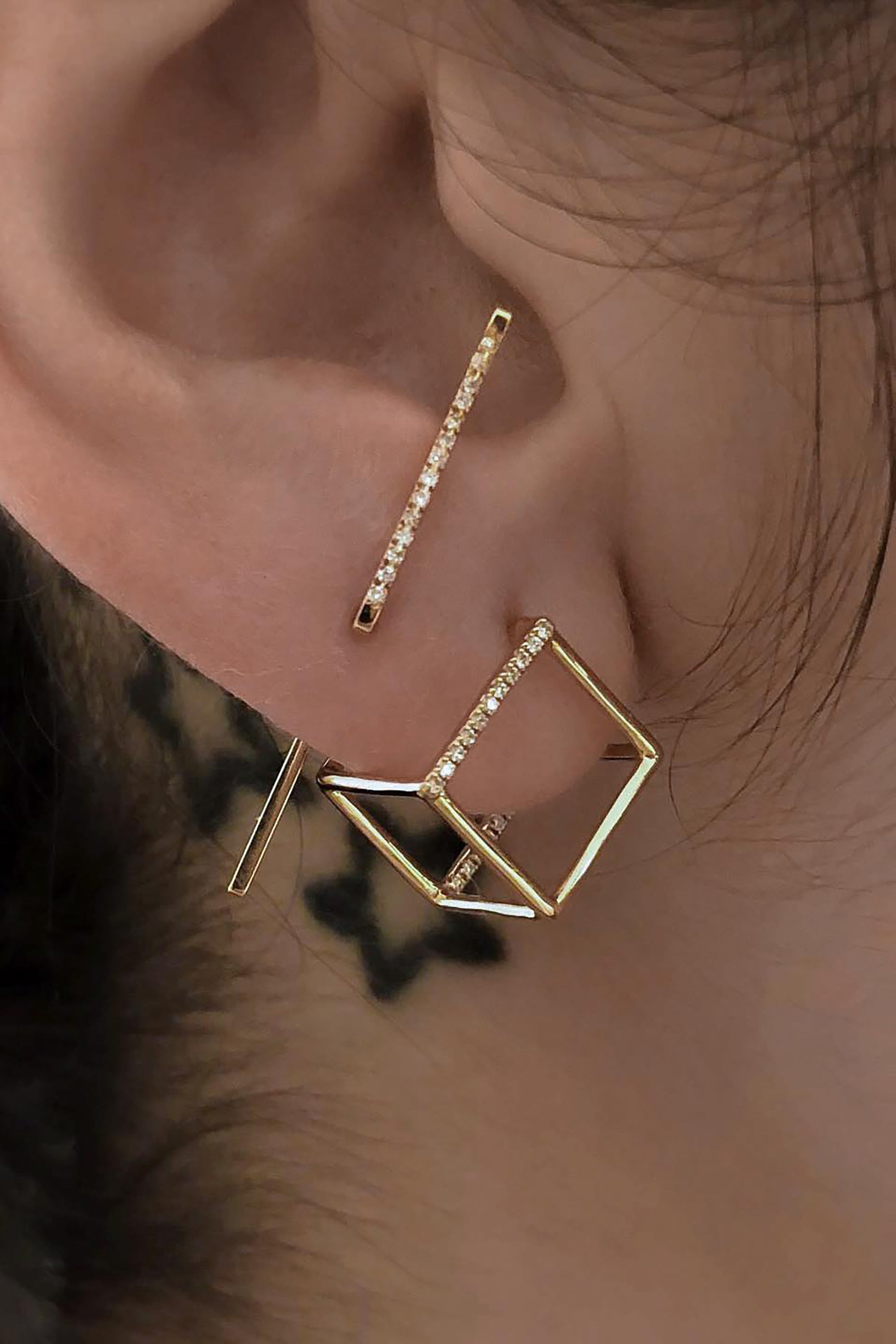 Diamond Square Earring 10