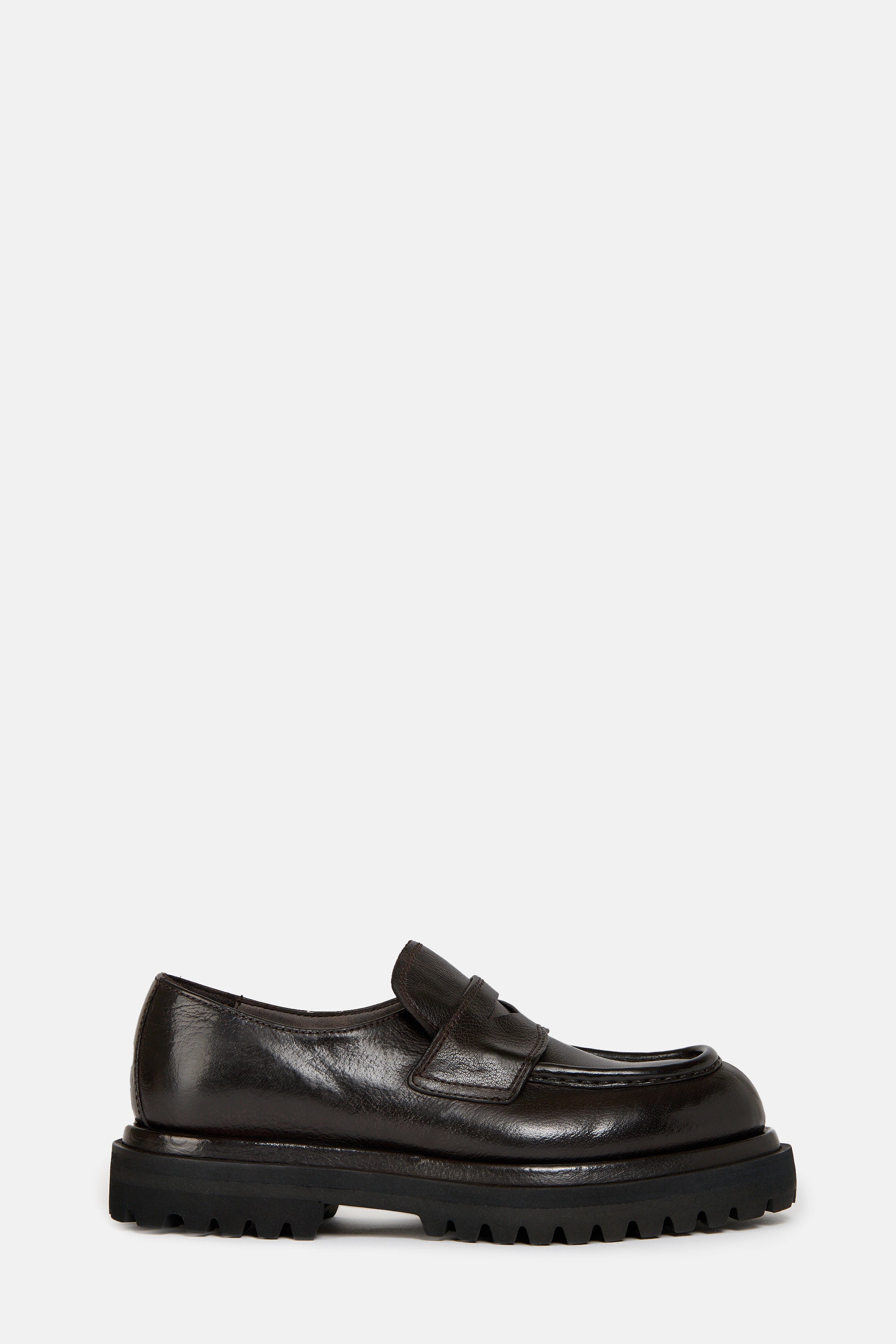 Wisal Loafers